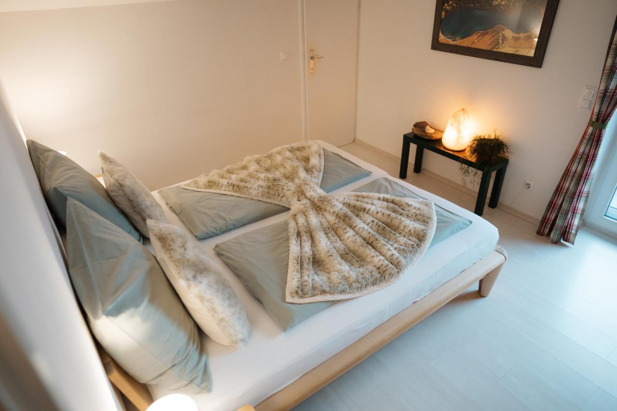 Апартаменты Schwalbennest Velden Фельден-ам-Вёртер-Зе Экстерьер фото