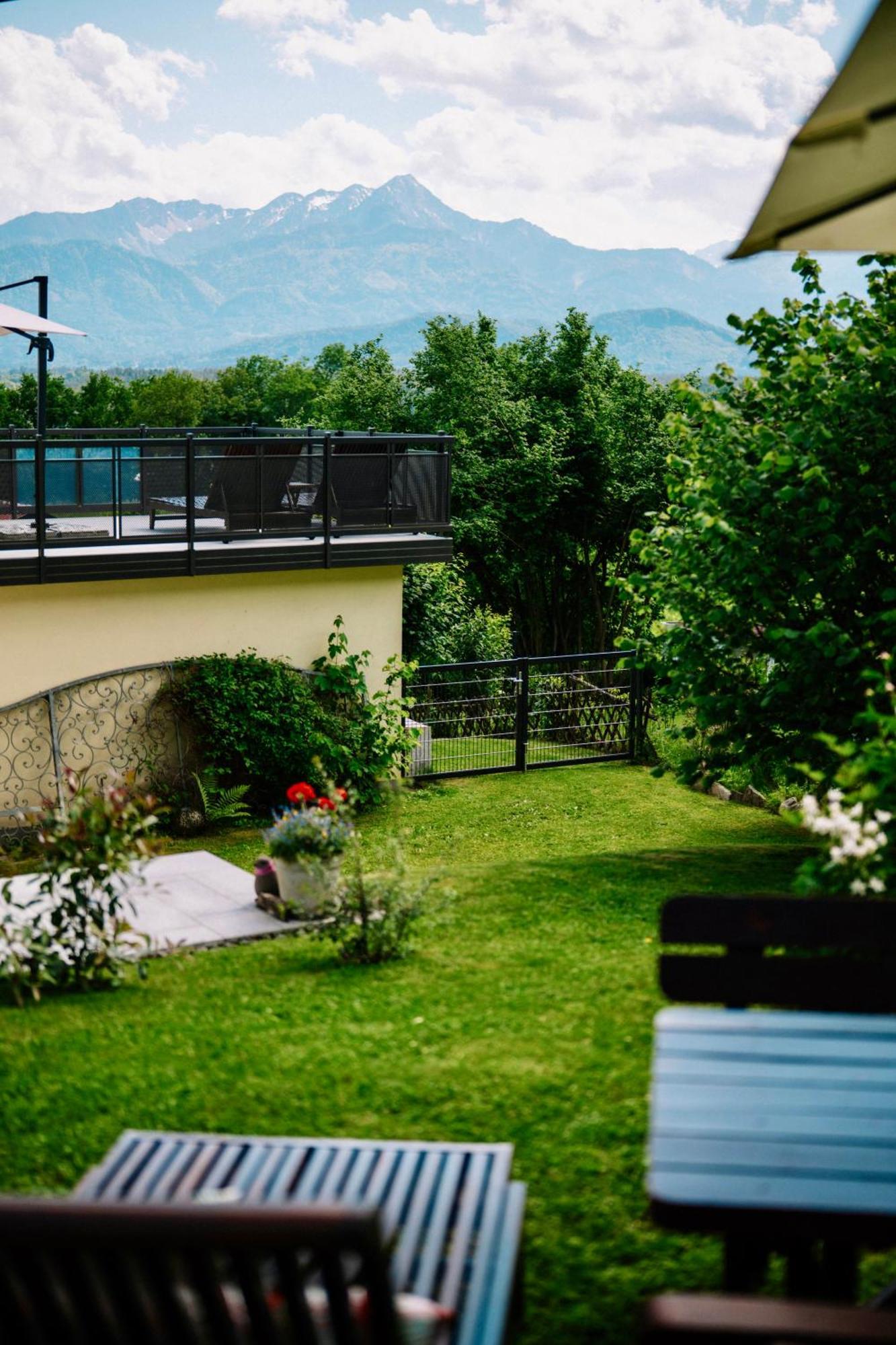 Апартаменты Schwalbennest Velden Фельден-ам-Вёртер-Зе Экстерьер фото
